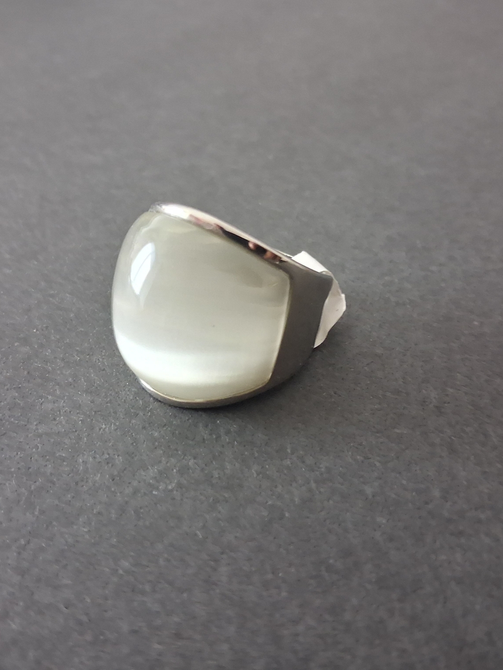 Unisex Silver Ring with white glass stone Statement Ring